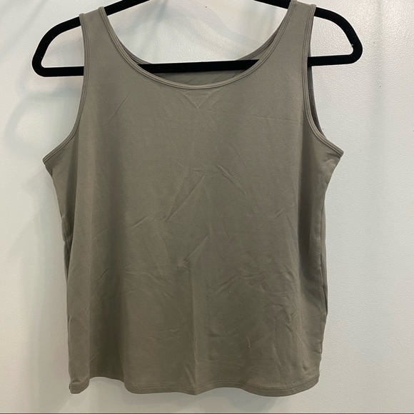 100% Silk Tanktop - Picture 1 of 5
